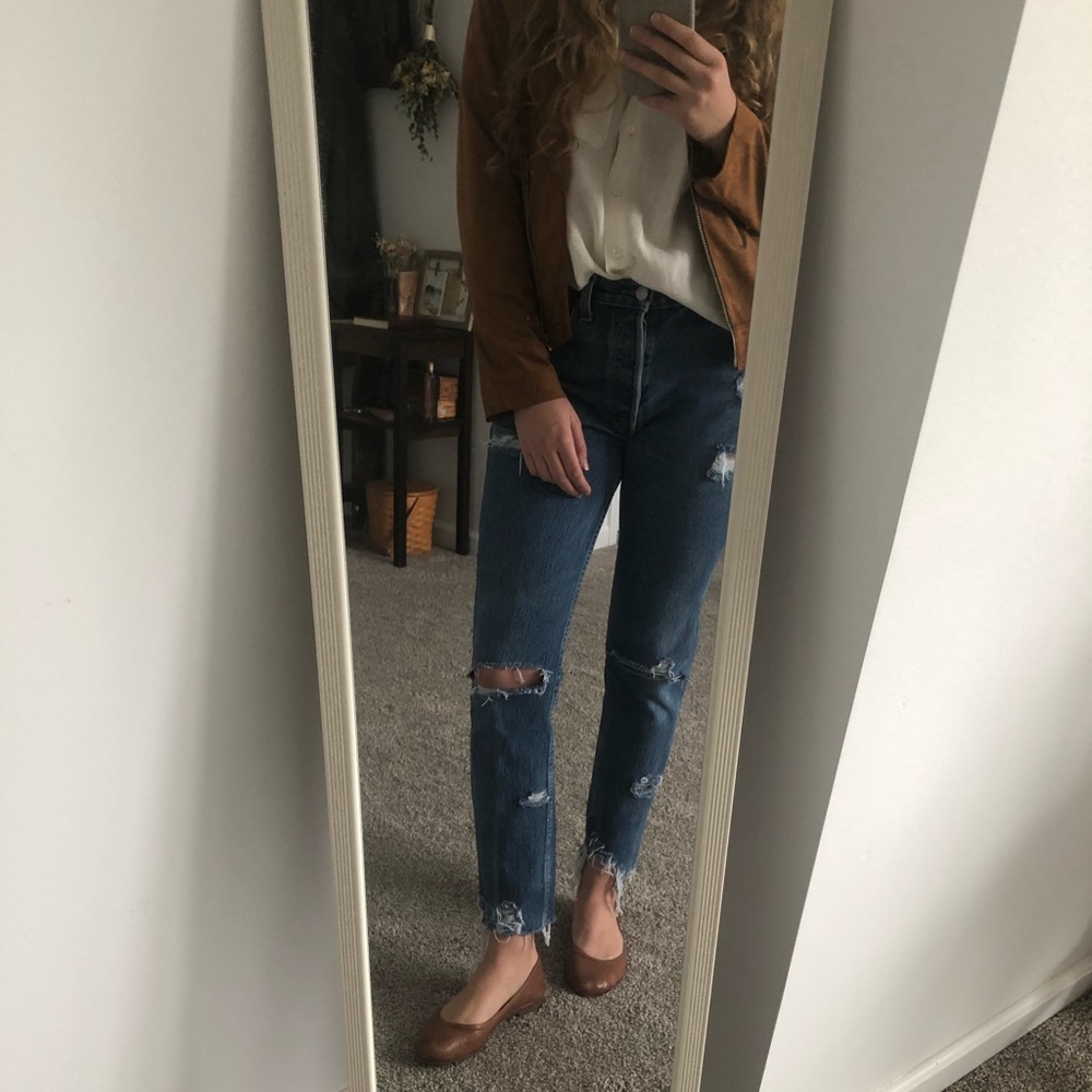 Gorgeous, supple 100% genuine leather vintage Frye